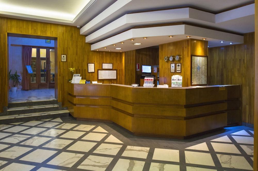 Hotel Milani Rzym Zewnętrze zdjęcie